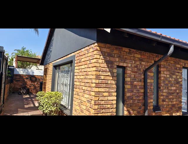 2 BEDROOM FREEHOLD FOR SALE IN MAMELODI EAST